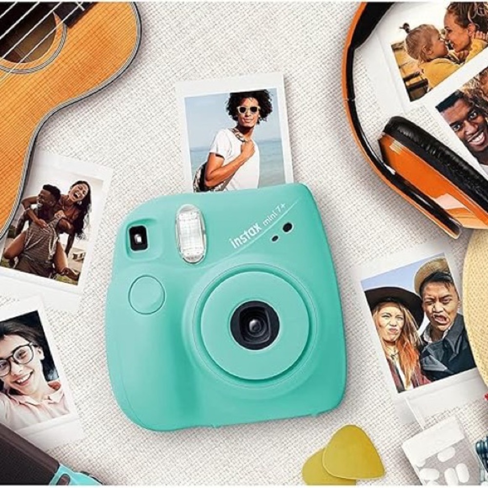 INSTAX MINI 7+ Poloroid Camera 📸
